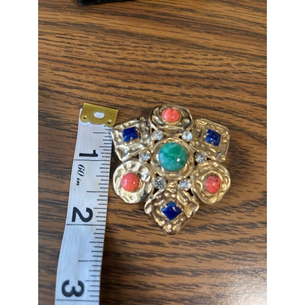 Vogue Jlry gold tone multi-colored cabochon and rhinestone brooch vintage